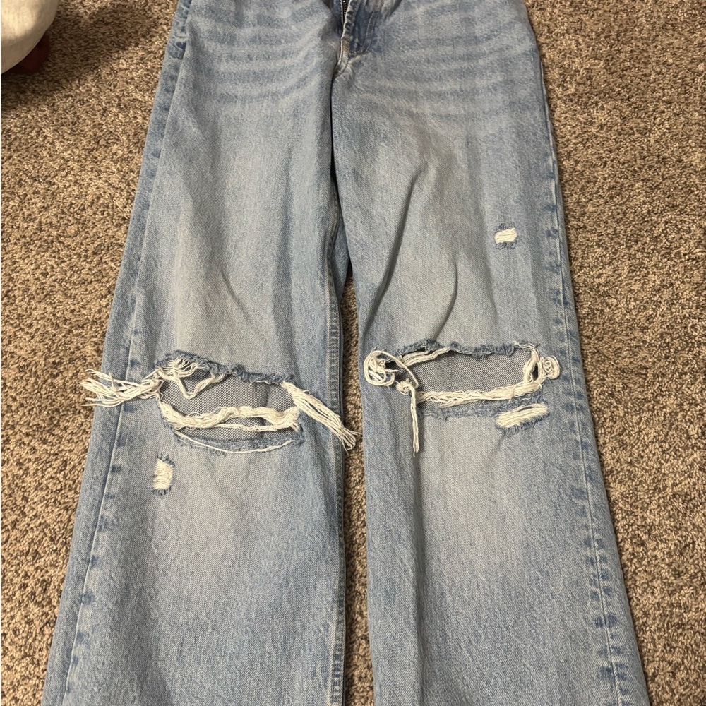 Zara Light Blue Distressed Straight Leg Jeans good condition no stains